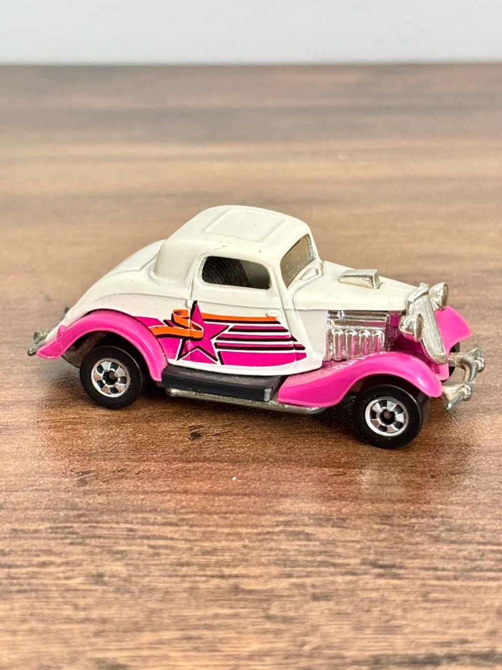 VINTAGE Hot Wheels ZZ Top Eliminator '34 Ford Coupe White Purple Orange 1979 Car